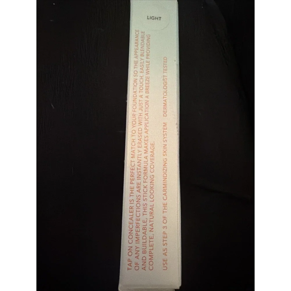 Carmindy Beauty 3 Tap On Concealer LIGHT Color 3.5g New In Box
